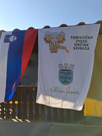 Svetovni dan zemlje in saditev                 Sevniške voščenke na Telčah