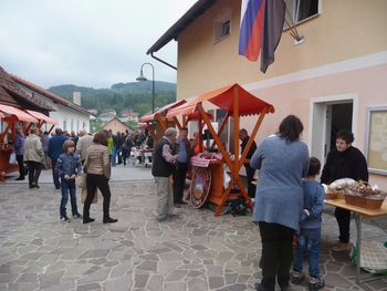 Tradicionalna Šentjanška tržnica z otvoritvijo razstave ArtEko