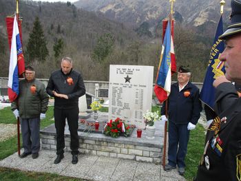 SPOMIN NA PADLE RUSKE VOJAKE SPOMIN NA PADLE RUSKE VOJAKE