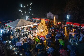 Pohod z lučko na grad Pohod z lučko na grad
