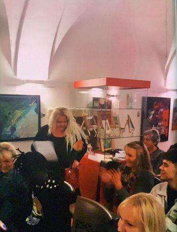 Uradni zaključek slikarske razstave in nadaljevanje Uradni zaključek slikarske razstave in nadaljevanje