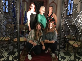 Lep literarno- glasbeni večer