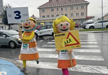 Maskoti AMZS Anja in Marko ponovno v Žireh