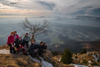 Z vipavskimi planinci na Tolsti vrh in Kriško goro 