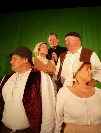 Gledališka komedija Bojana Podgorška: "KOT REČEŠ, HUGO"