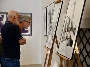 Odprtje razstave Lucijana Bratuša v Vipavi 