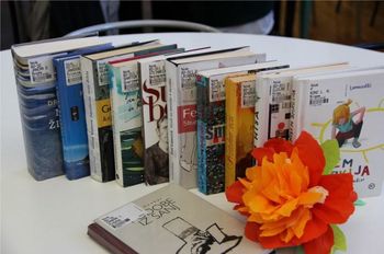 Druženje ob knjigi s Cvetko Sokolov