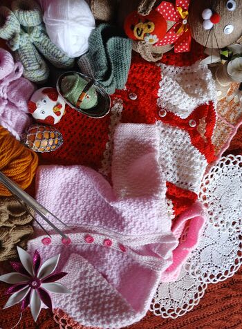 Otvoritev razstave ročnih del DU Medvode: Pomladno povezovanje