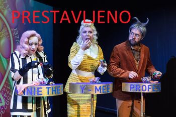 PRESTAVLJENO Gledališka predstava In podgana se je smejala