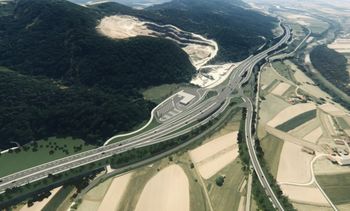 Padla odločitev glede gradnje tretje razvojne osi