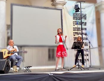 Dr. Glorjana Veber je Slovenijo zastopala na šestih mednarodnih festivalih