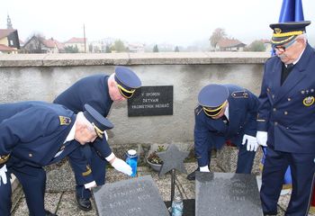 Življenje ni rezervni del