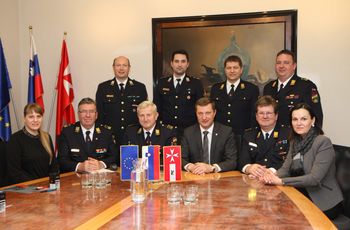 Gasilci vedno budni Gasilci vedno budni