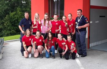 Mladinke iz Andraža nad Polzelo državne prvakinje