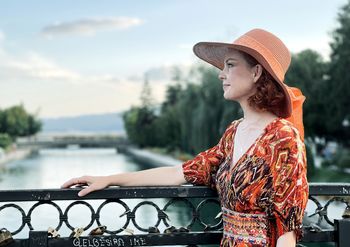 Dr. Glorjana Veber na svetovnem pesniškem zemljevidu