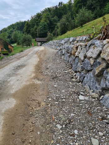 Obnova ceste v Dobriču