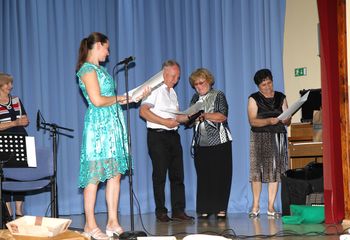 Razstavljalo 30 likovnikov