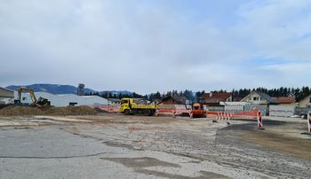 Dela v Poslovni coni Garant v polnem teku