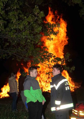 Kresovi za prvi maj utrjujejo tudi sosedske vezi