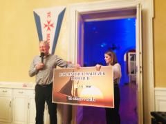 Sedmi dobrodelni jadralni ples za otroke v stiski