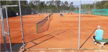 Prenova igrišč Teniškega kluba Polzela