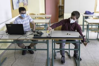 Polzelan na mednarodno fizikalno olimpijado 