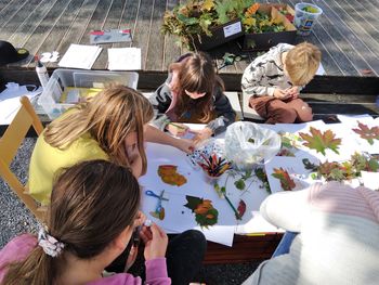 Druga ustvarjalna delavnica na Gradu Komenda – jesenski gozd