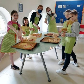 Tri kuharske delavnice za mlade in še ena za vsak slučaj