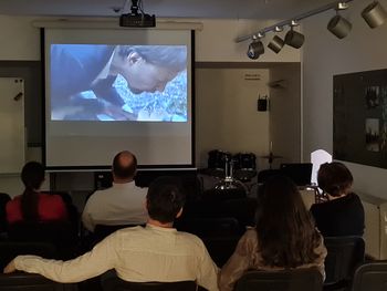 Večer trilerja brez besed na gradu Komenda