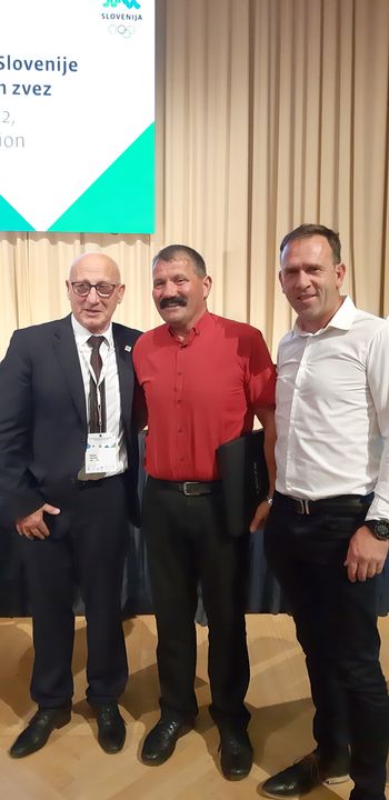 Plaketa  Olimpijskega  komiteja Slovenije - Združenja športnih zvez Simonu Ograjenšku