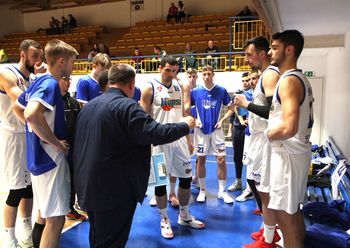 Zmaga proti Krki, nato dva poraza