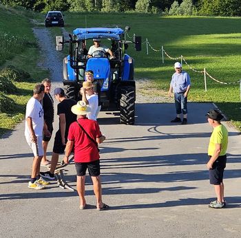 Obujanje etnološke dediščine na šaljivih kmečkih igrah v Andražu nad Polzelo 