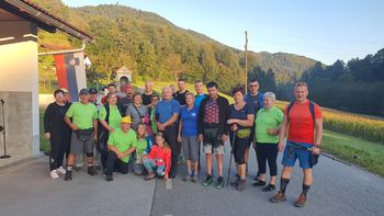 12 ur pohodov na Goro Oljko