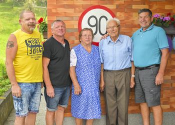 Miha Sitar praznoval 90 let Miha Sitar praznoval 90 let