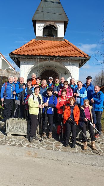 Po obronkih  Ponikve