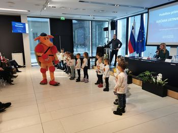 Posvet o prometni varnosti na Brdu pri Kranju