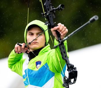 Lokostrelec Tim Jevšnik novi svetovni rekorder