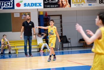 Za košarkarji Hopsov miren mesec februar