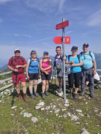Na Tolsti vrh in Kriško kočo Na Tolsti vrh in Kriško kočo