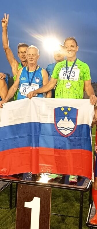 Božiček do trojnega zlata Božiček do trojnega zlata