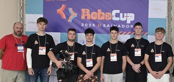 Polzelana Nik Zabukovnik in Maks Cizej druga na svetovnem prvenstvu v robotiki Polzelana Nik Zabukovnik in Maks Cizej druga na svetovnem prvenstvu v robotiki