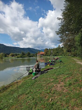 Državno prvenstvo v lovu rib s plovcem članov slovenskih društev upokojencev Državno prvenstvo v lovu rib s plovcem članov slovenskih društev upokojencev