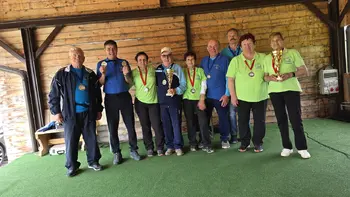 Kegljanje s kroglo na vrvici 