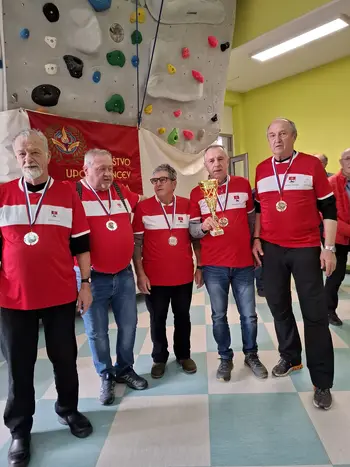 Športniki Društva upokojencev Polzela uspešno proti zaključku sezone