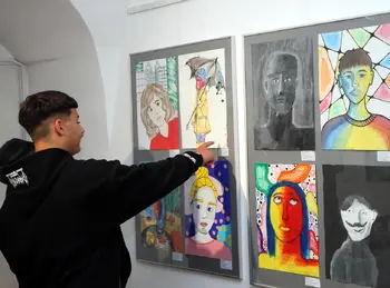 Razstavlja 21 učencev Osnovne šole Polzela