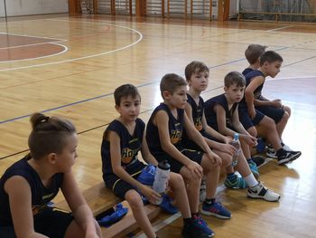 Na vidiku začetek vrnitve mladih na igrišča