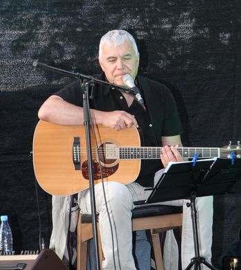 Zoran Predin ob 40-letnici glasbenega ustvarjanja gostoval tudi na gradu Komenda