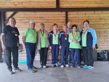 Kegljanje s kroglo na vrvici