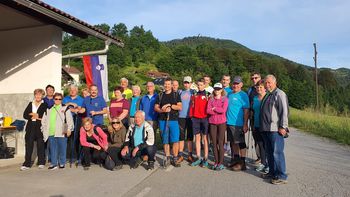 12 ur pohodov na Goro Oljko