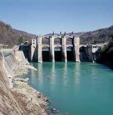 Namera o sklenitvi neposredne pogodbe o oddaji nepremičnine v brezplačno uporabo